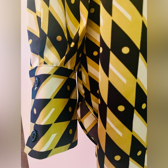 Silky Joie patterned blouse S NWOT - Picture 3 of 4